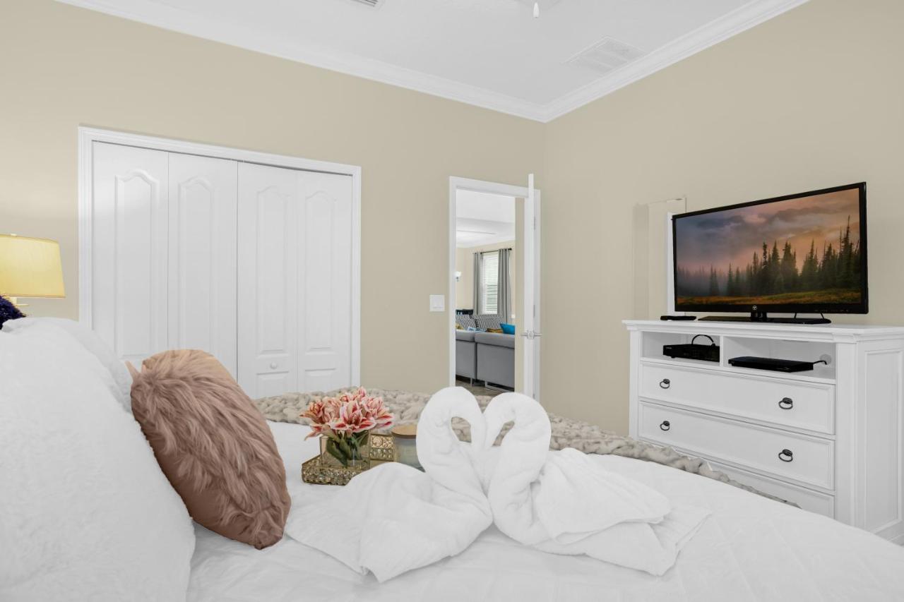 Light Yellow Home Lift Your Mood Near Disney 5Beds Kissimmee Exterior photo
